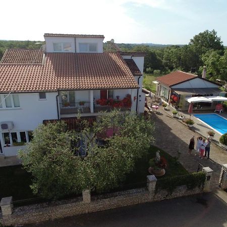Guest House Sosi Umag Eksteriør billede