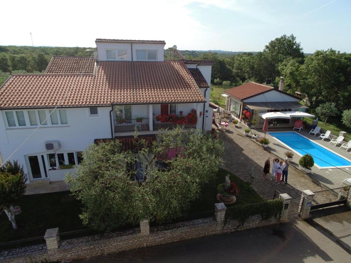Guest House Sosi Umag Eksteriør billede