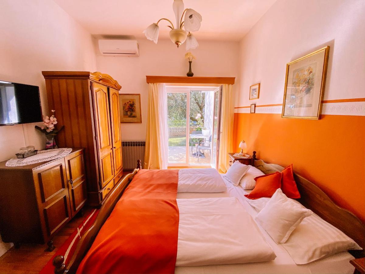 Guest House Sosi Umag Eksteriør billede